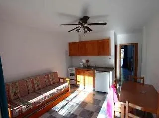 Apartamentos G.P. Junto Al Mar Appartement Portinatx