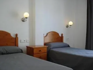 Apartamentos G.P. Junto Al Mar * Portinatx