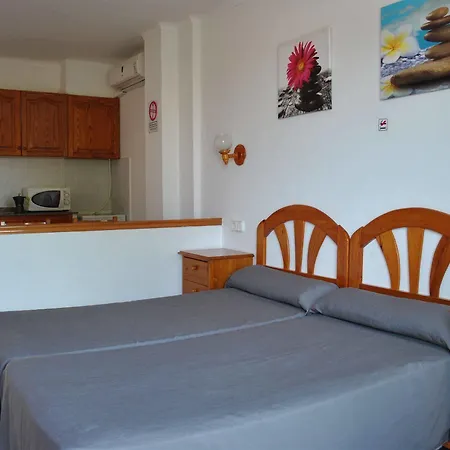Apartamentos G.P. Junto Al Mar Appartement Portinatx